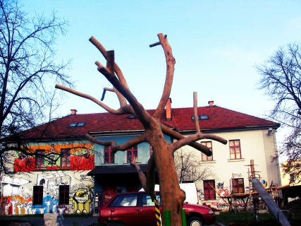 Anamarija Volk & Primož Karba (Mizzart) - Gugalno drevo (2006)