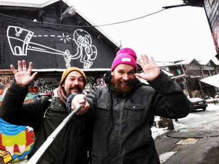 Beli sladoled (Leon Zoudar & Miha Perne) - But First Let Me Get a #Selfie, Hello Turists (2016)