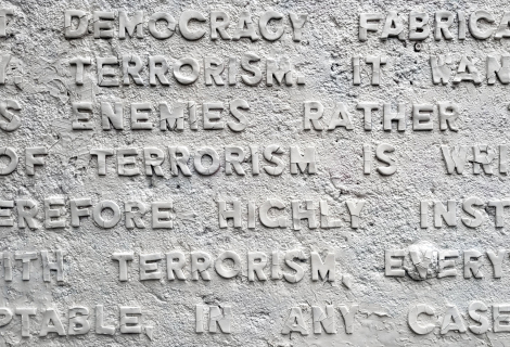 DNLM - Brez naslova (2023)