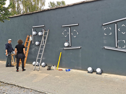 François Donato - Time Leaks / Čas odteka