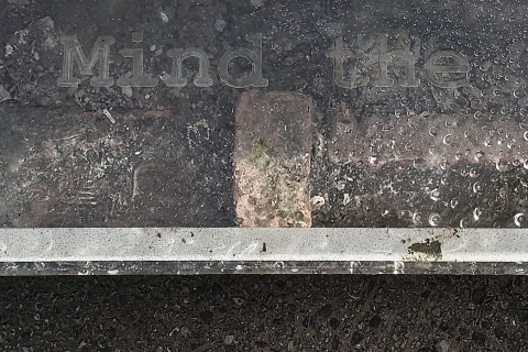 Mednarodni študeti, udeleženci bianala delavnice Prostor v spremembi - Misli stopnišče / Mind The Stairs (2019)