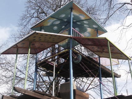 Renata Vidič, Katjuša Kovačič, Stane Ovsec, Marko Kovačič, Axt & Kelle - Razgledni stolp (preureditev) (2006)