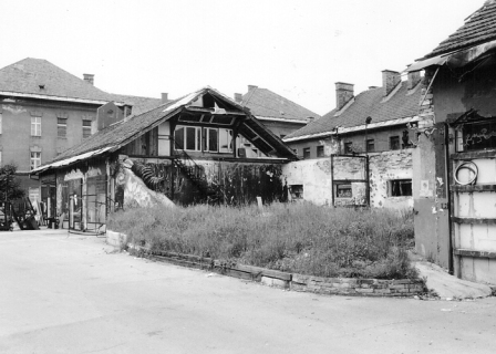 Stavbe po zasedbi Metelkove